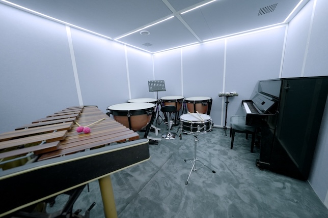 Percussion Room 敲擊樂房