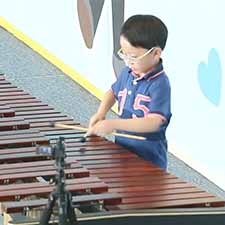 Fortune Metropolis Marimba Percussion Music Performance Shopping Mall